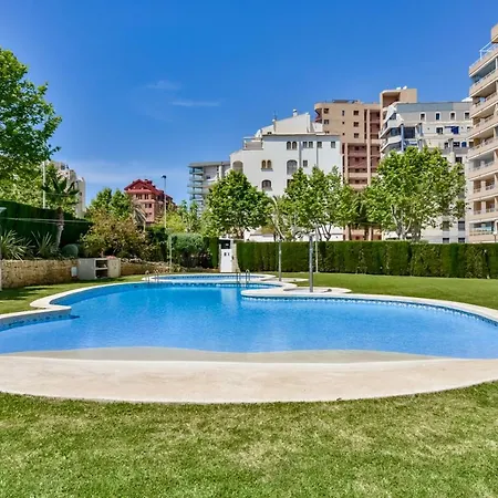 Apolo Xviii 41 - Grupo Turis Кальпе